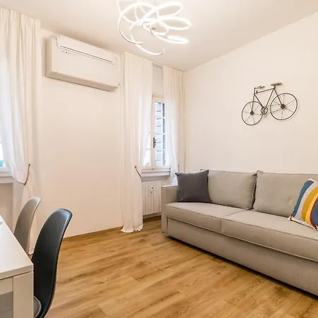Chic And Charm In Front Of @zabarella Palace Apartamento Padua